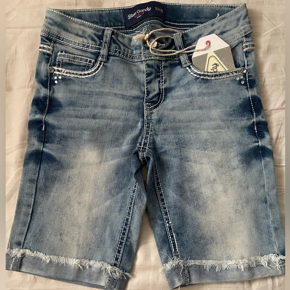 Little girl mid jeans shorts